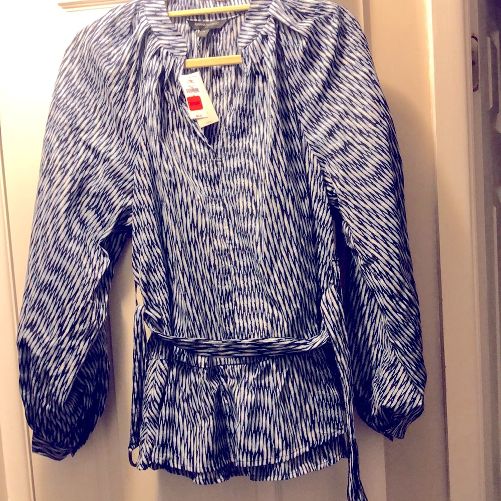 Blue blouse with belt